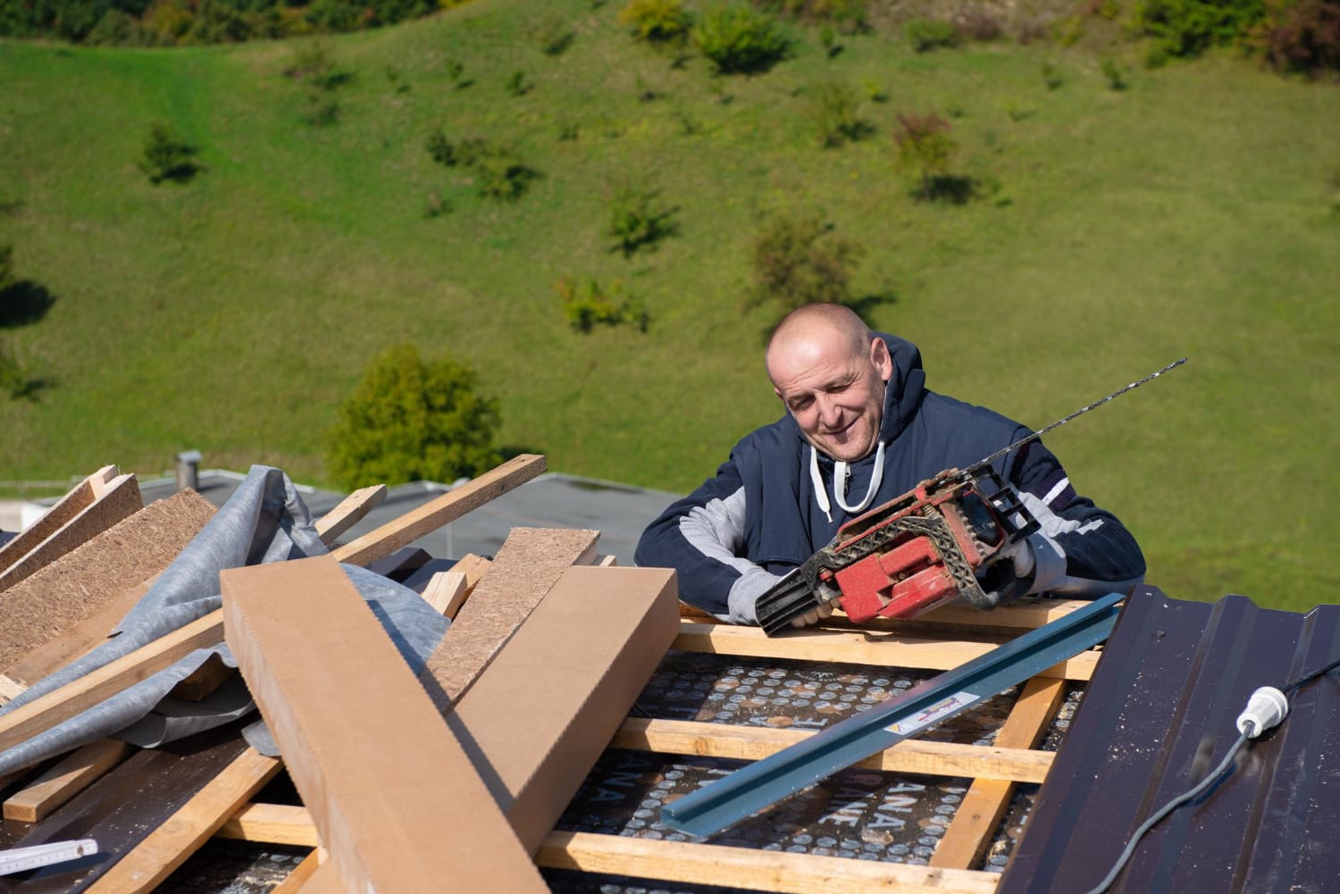 Urgent Signs Your Roof Needs Repair